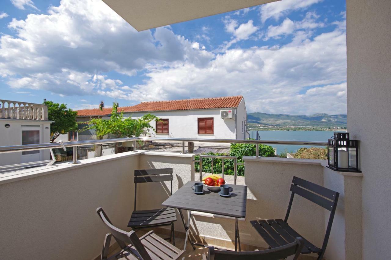 Irma Trogir Apartment ภายนอก รูปภาพ