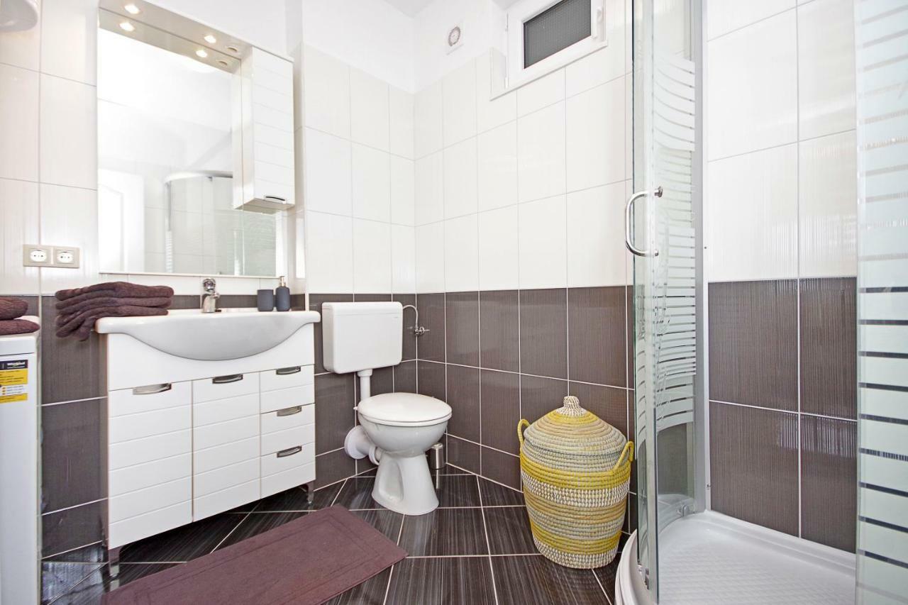 Irma Trogir Apartment ภายนอก รูปภาพ